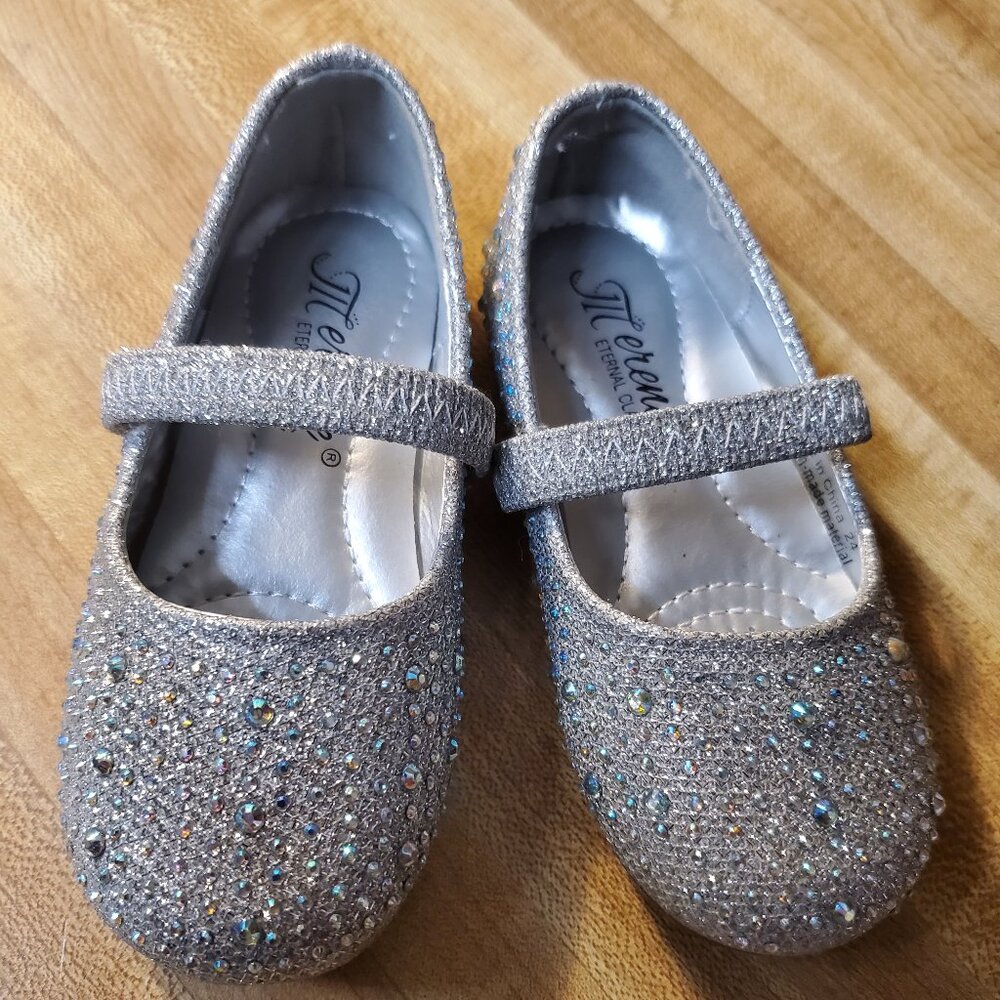 Pageant Toddler 6c shoes